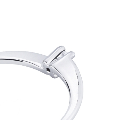 White gold 18k solitaire diamond ring 0,04 ct Valentino Model