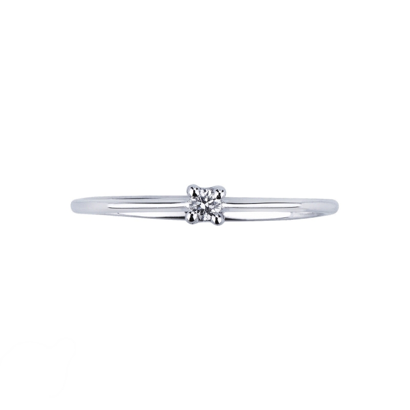 Linear solitaire ring in 18k white gold with 0.04 ct diamond.