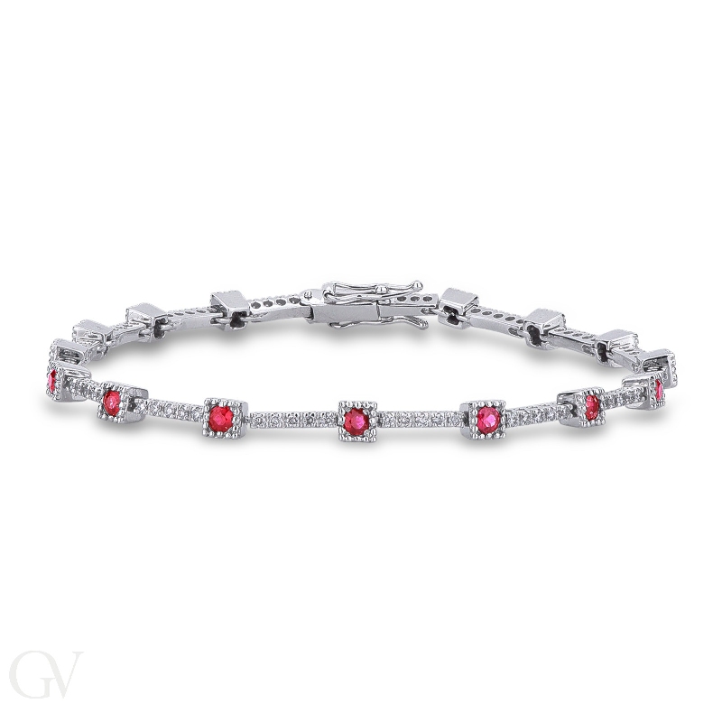 Alternate bracelet with rubies settend on square bezel and diamonds