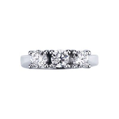 White gold 18k trilogy ring with 1,15 ct diamonds 