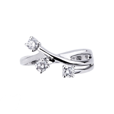Trilogy ring white gold 18k with diamonds 0,35 ct 