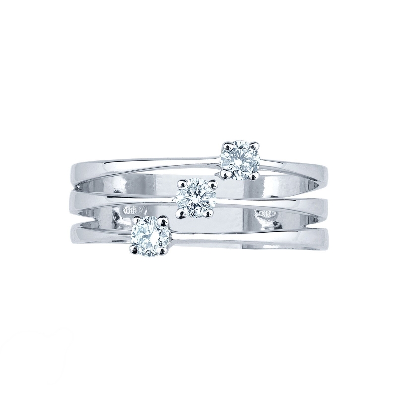 White gold 18k trilogy band ring with 3 diamonds