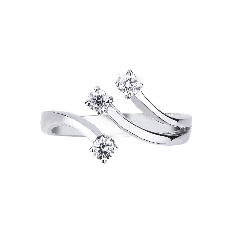 White gold 18k trilogy ring with 0,30 ct diamonds 