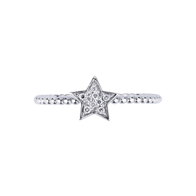 18k white gold star ring with diamonds 