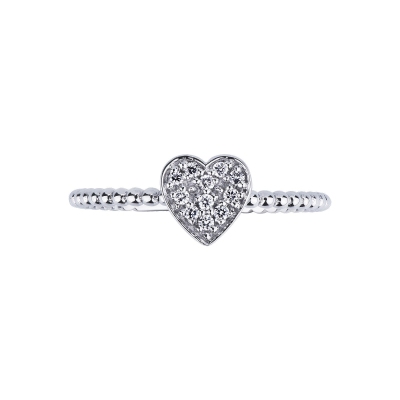 White gold 18k ring with diamonds and heart
