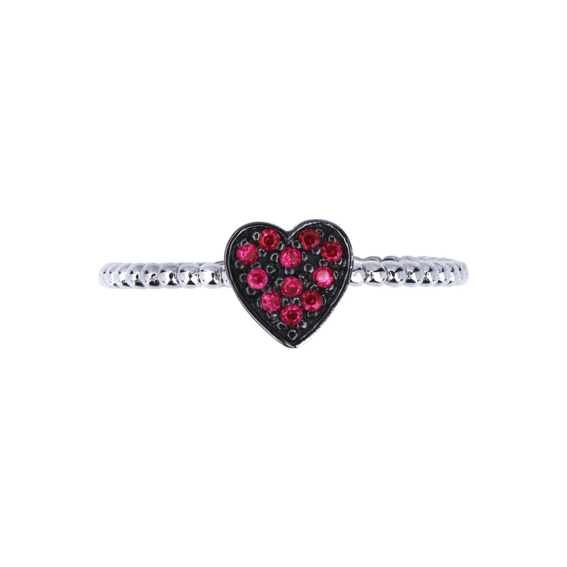White gold 18k ring with heart of rubies 