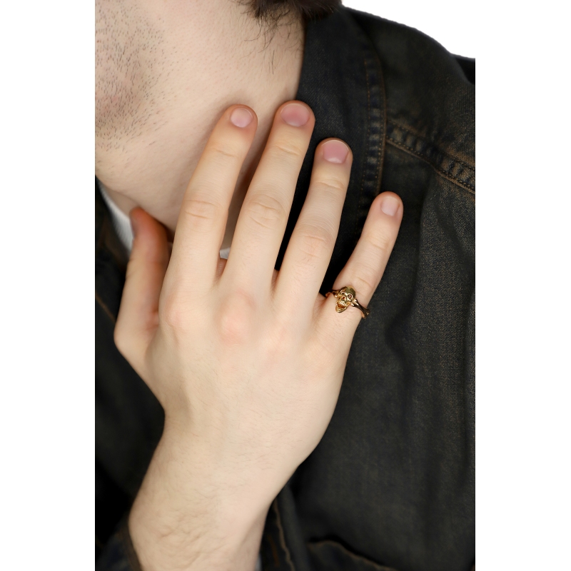 Anello in oro rosa 750 con teschio e diamanti