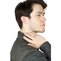 Anello solitario in oro bianco 18k con diamante 2