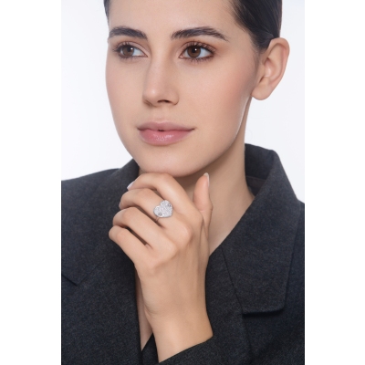 Anello cuore in oro bianco 18k pavè in diamanti