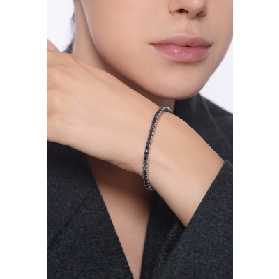 18k white gold tennis bracelet with black diamonds 3,30 mm wide