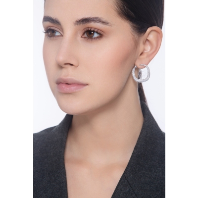 Orecchini design a cerchio in oro bianco 750 con diamanti