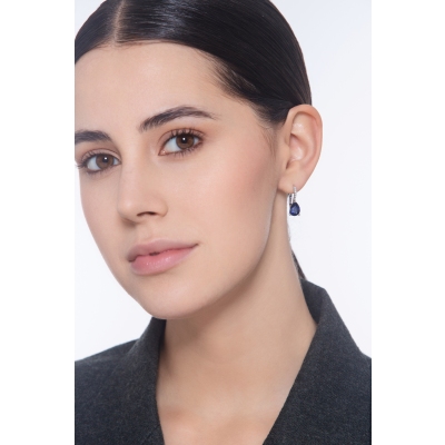 Orecchini a monachella in oro bianco 750 con zaffiro blu a goccia e diamanti 