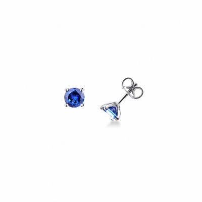 18k white gold stud earrings with blue sapphires