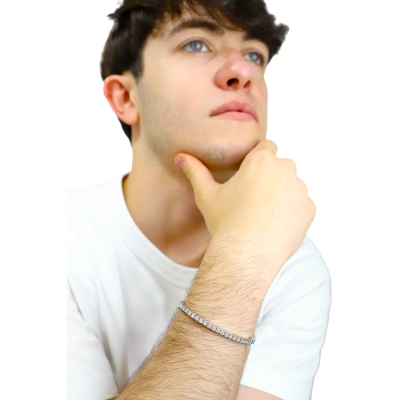 Bracciale tennis elastico in oro bianco 18k con diamanti