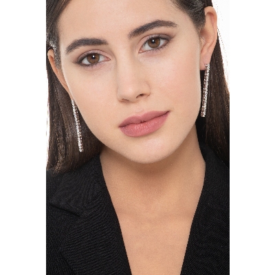 Orecchini tennis in oro bianco 18k con diamanti da 0.07 ct