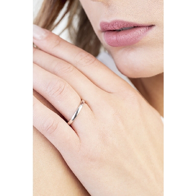 Fede Unoaerre modello comoda in oro bianco 18k