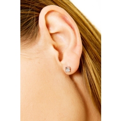 Orecchini in oro Bianco 18k a 4 griffe con diamanti, ct. 0,36. 2