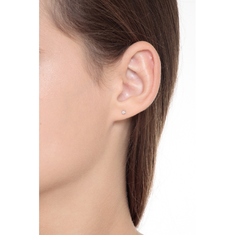 Orecchini in oro bianco 18k a 4 punte con diamanti