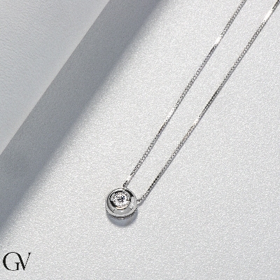 Collana punto luce cipollina in oro bianco 18k con diamante, ct 0,25