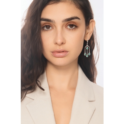 ORECCHINI CON PENDENTI BRILLANTI E SMERALDI