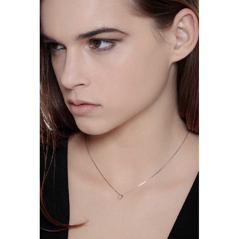 Collana punto luce in oro bianco 18k con diamante, ct 0,10