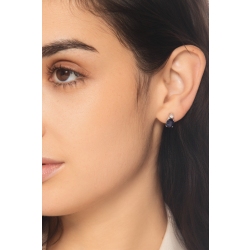 Orecchini in oro bianco 18k con diamanti e zaffiri blu ovali 2