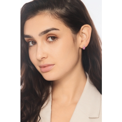 Orecchini a lobo in oro bianco 18k con zaffiro rosa e diamante