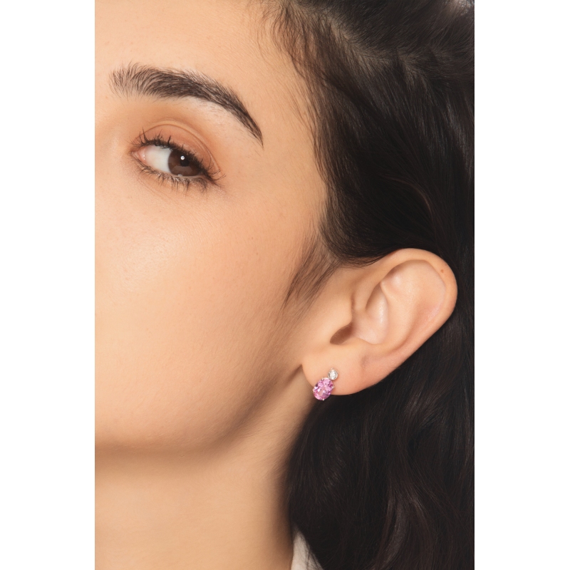 Orecchini a lobo in oro bianco 18k con zaffiro rosa e diamante