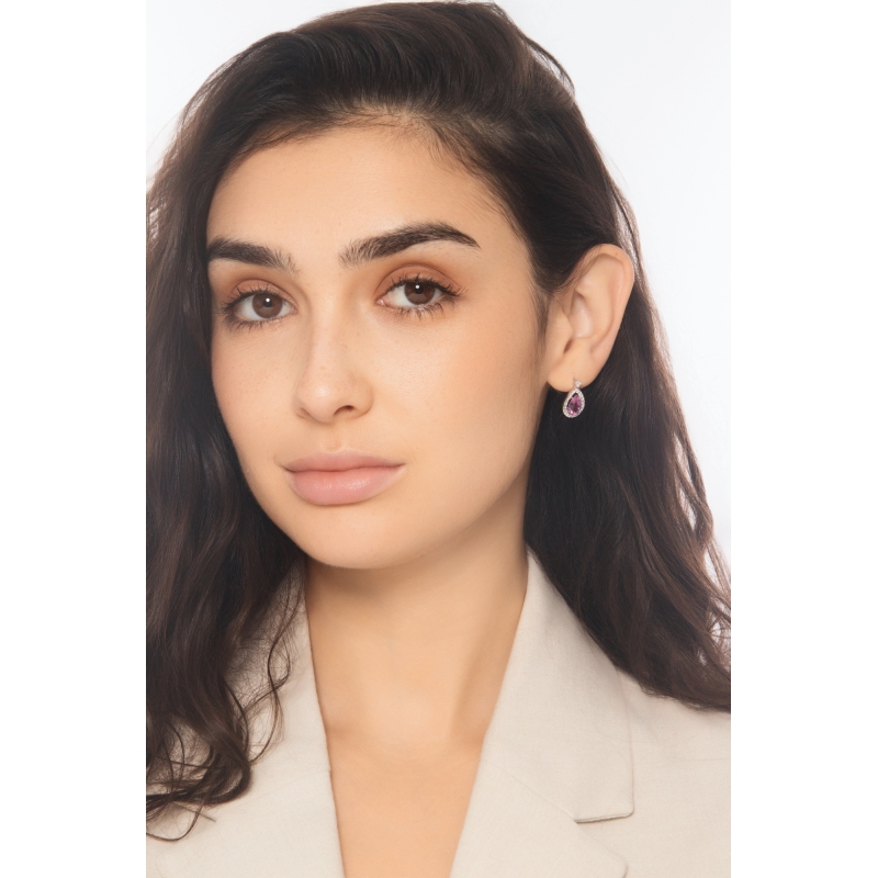 Orecchini a goccia in oro bianco 18k con zaffiro rosa e diamanti