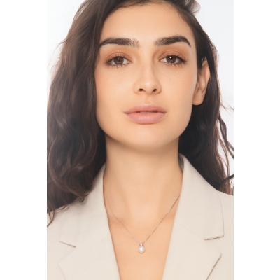 Collana con perla e diamante in oro bianco 18k 