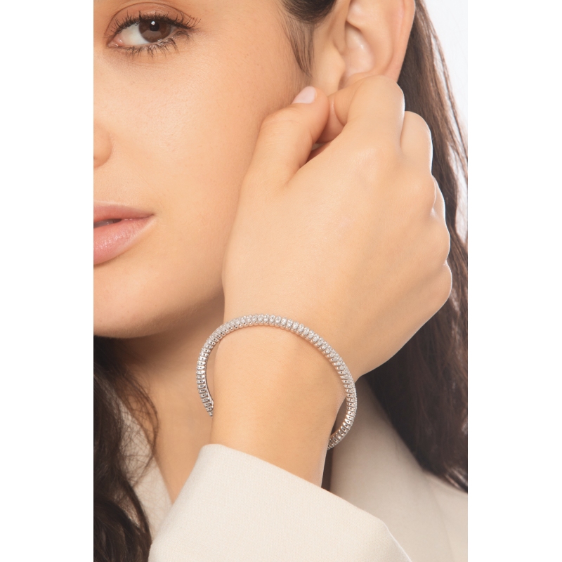 Bracciale elastico in oro bianco 750 con diamanti