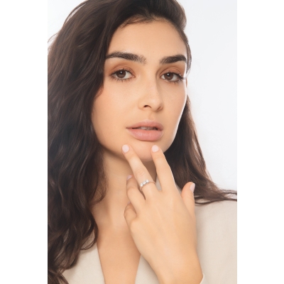 Anello trilogy con diamanti in oro bianco 750