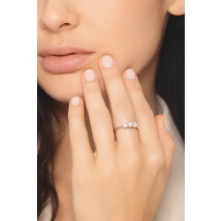 Anello trilogy con diamanti in oro bianco 750 2