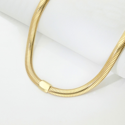 Collana tubogas in oro giallo 18k