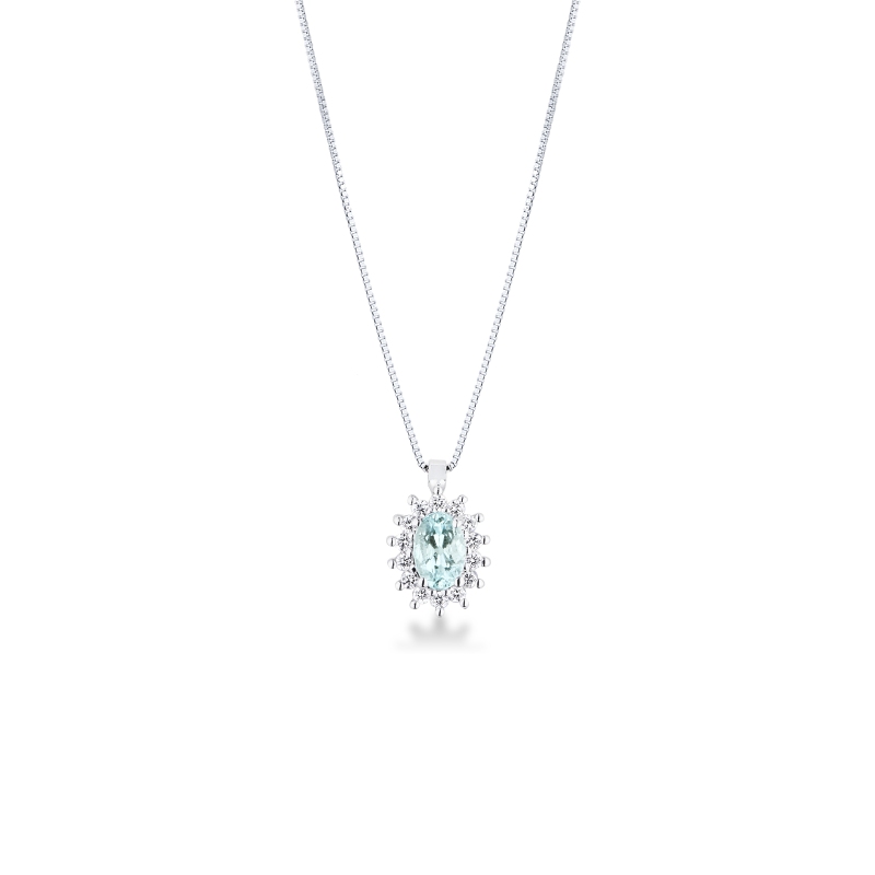 Collana con acquamarina ovale in oro 18k e diamanti contorno