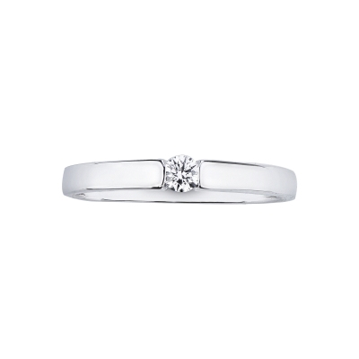 Solitario in oro bianco 18k e diamante da 0.10 ct. Incastonatura a battuto