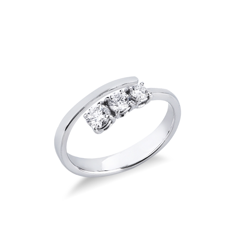 Anello trilogy contrarié in oro bianco 18k con diamanti