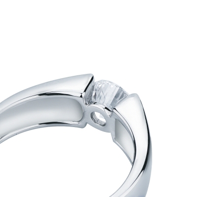 SOLITARIO CT 0,90 G VS2.   INCASSATURA BATTUTA