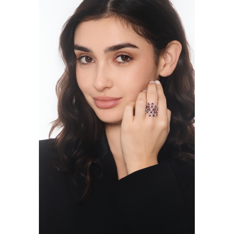 18k white gold with rubies pear cut and diamonds 