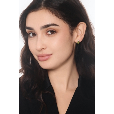 Orecchini oro bianco 18k con peridoto e diamante