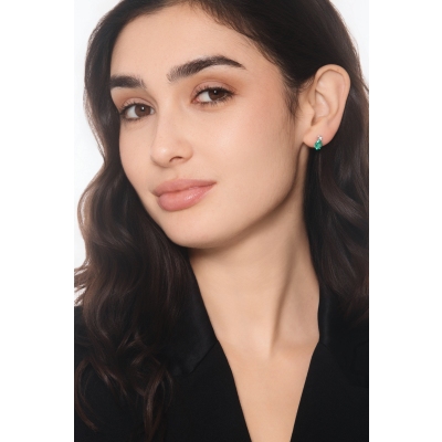 ORECCHINI CON SMERALDO OVALE MM7X5 E CASTONE CON BRILLANTE(PA2CO-2)