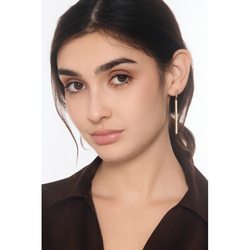 Orecchini pendenti con barrette in oro giallo 750