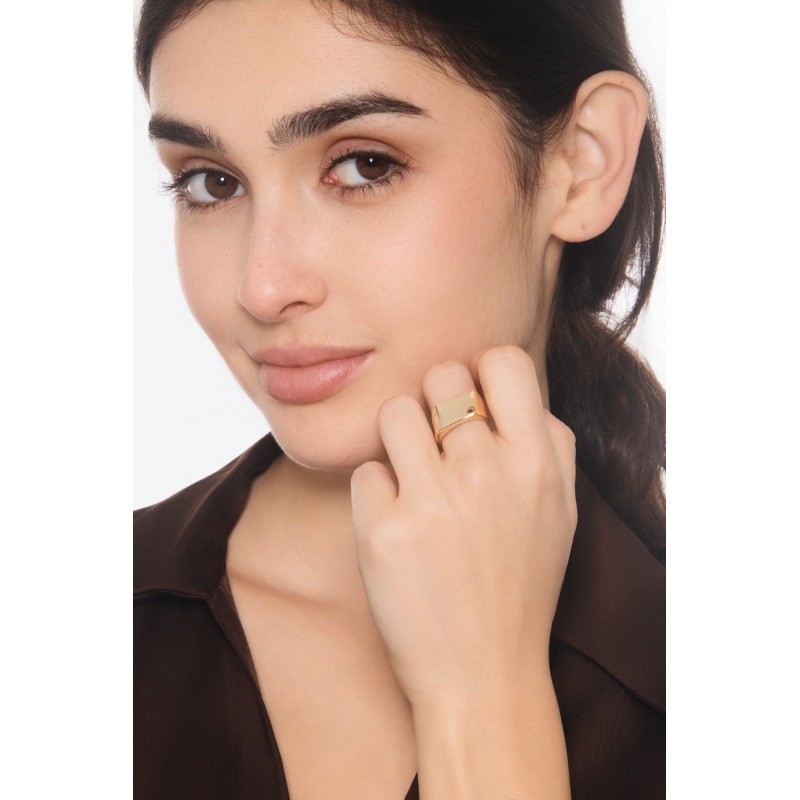 Anello a fascia rettangolare in oro giallo 18k