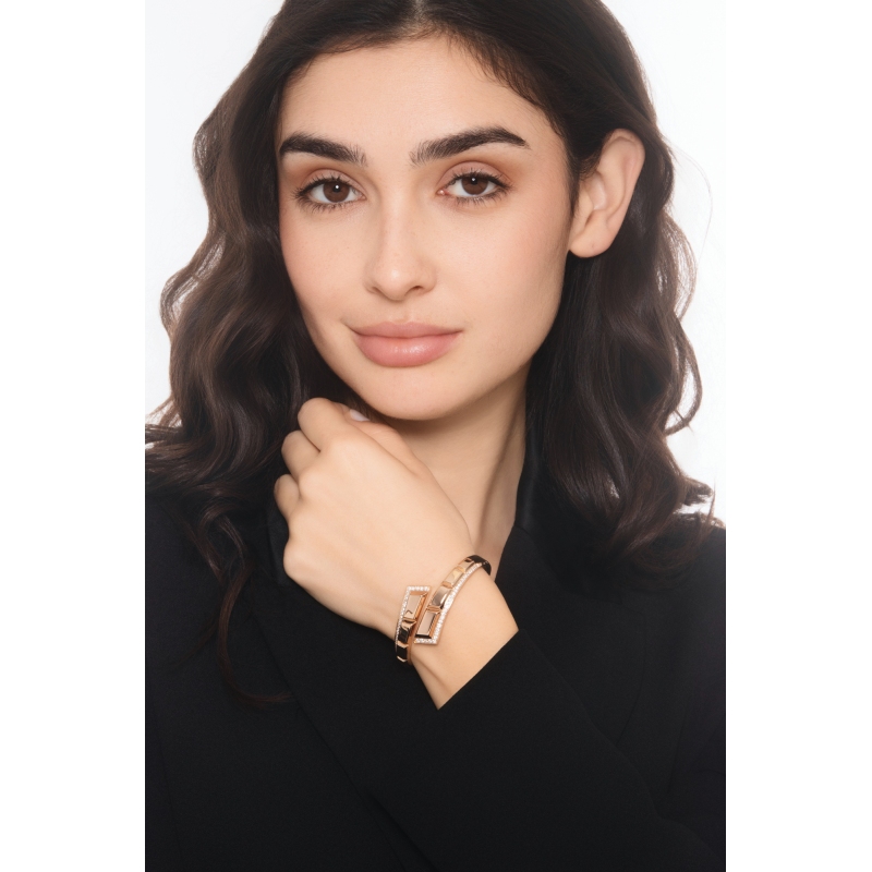 Bracciale semirigido a molla in oro rosa 750 e diamanti