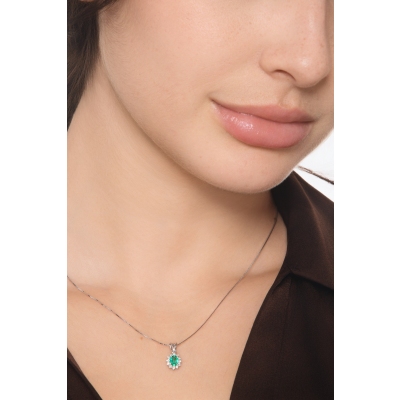 Collana contorno in oro bianco 18k con smeraldo ovale e diamanti 