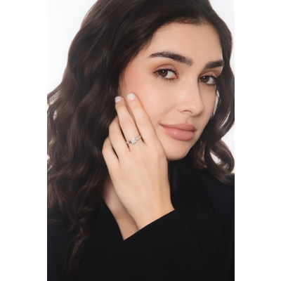 Anello solitario IGI in oro bianco 18k con diamante, 0.90 ct