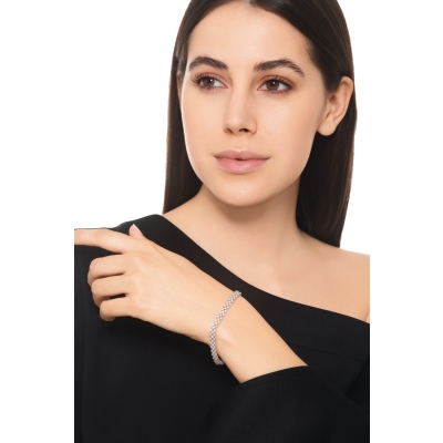 Bracciale design in oro bianco 18k con 3 file di diamanti