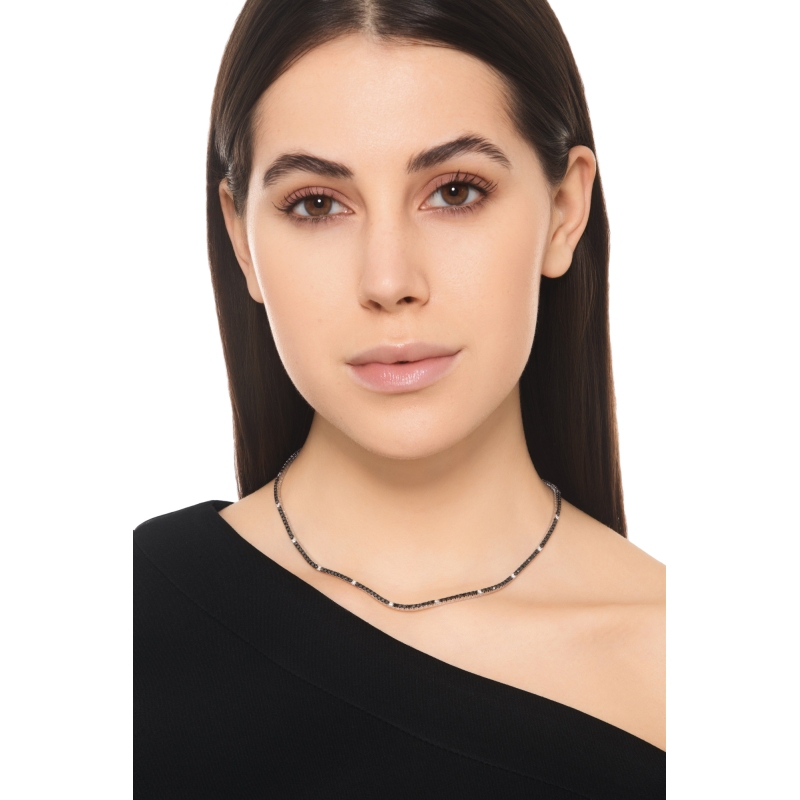 Girocollo tennis diamanti bianchi e neri oro bianco