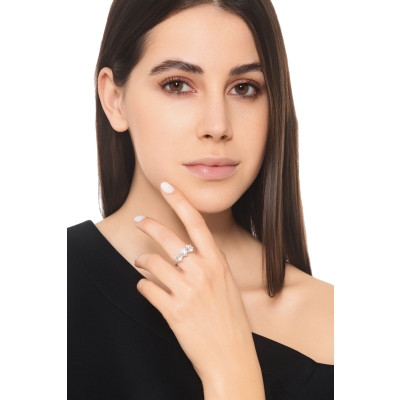 Anello trilogy lineare in oro bianco 18k con diamanti, 3.00 ct