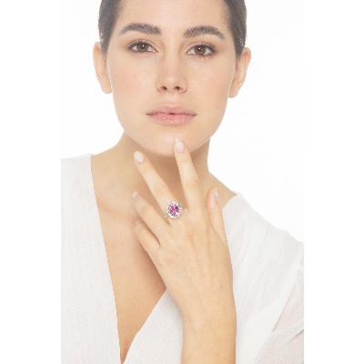 Halo ring in white gold 18k with a pink sapphire and diamonds 